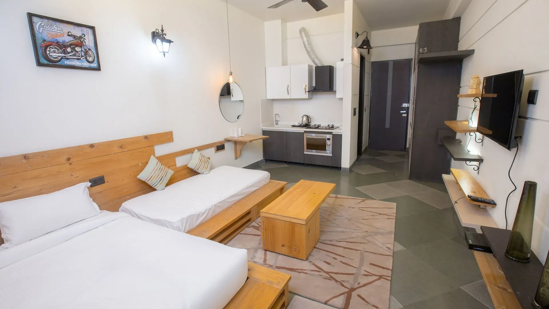 Classy Residency- Studio Apartments New Delhi Hotel
