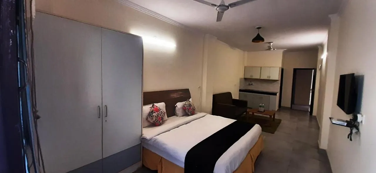 **** Hotel Classy Residency- Studio Apartments New Delhi India